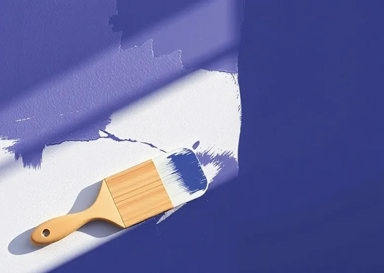 Ponçage et rebouchage des fissures avant mise en peinture